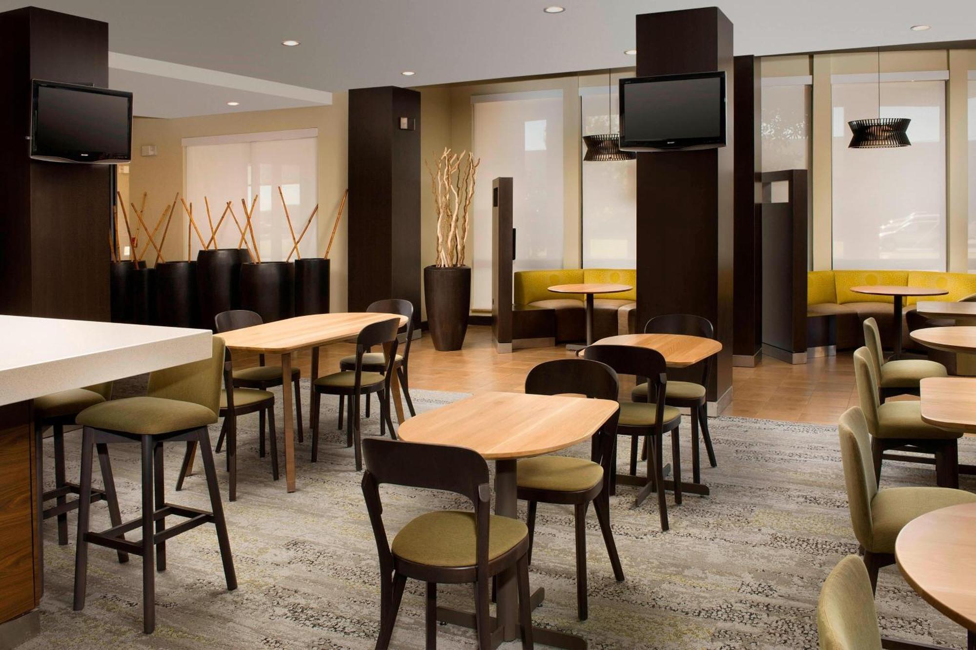 Courtyard By Marriott Wichita Falls Exterior photo