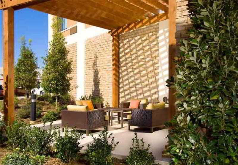Courtyard By Marriott Wichita Falls Exterior photo